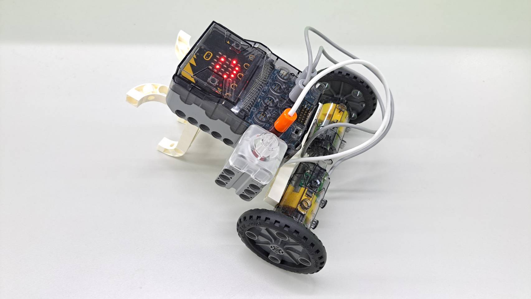 [Educational Time Machine EP7] micro:bit x Utimate Code