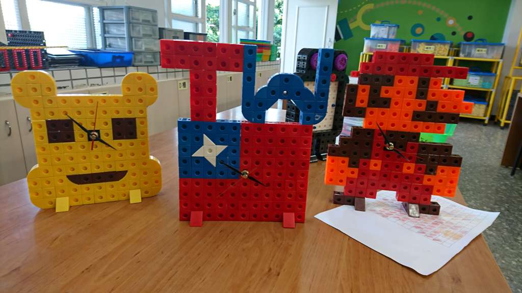 可愛的智高積木時鐘