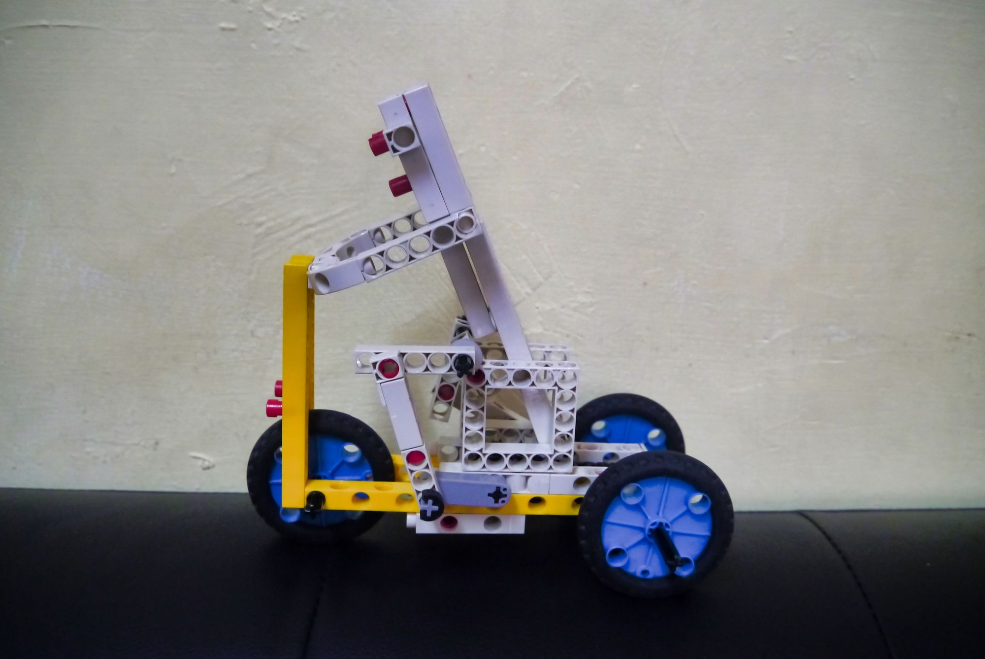 【小布新奇事】智高腳踏車