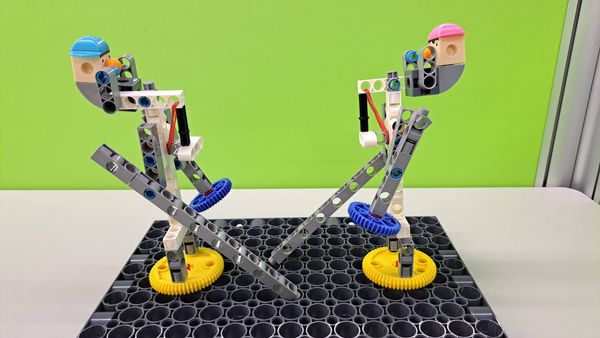 [創意百寶箱 EP5] 天下第一機器人武鬥大會！開幕！