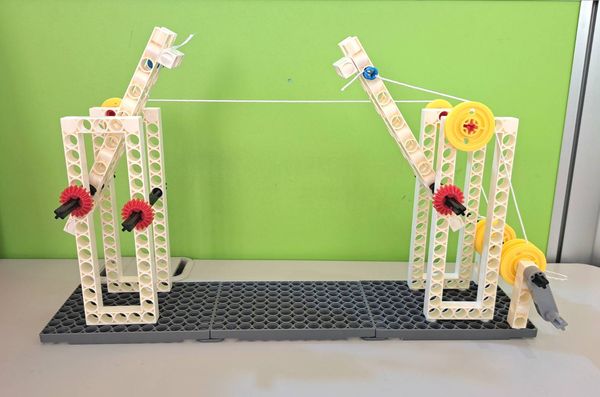 [創意百寶箱 EP17] 雙向開合橋：學習經典橋樑－倫敦塔橋的運作原理！